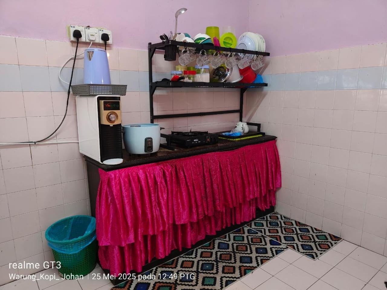 Homestay D' Tengah Bandar Kuala Rompin Εξωτερικό φωτογραφία